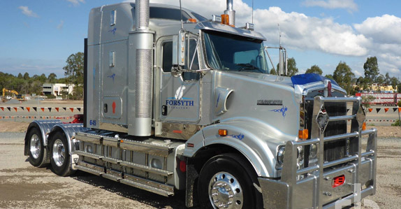 2015 Kenworth prime mover sold at Ritchie Bros. auctions 2015 Kenworth prime mover sold at Ritchie Bros. auctions